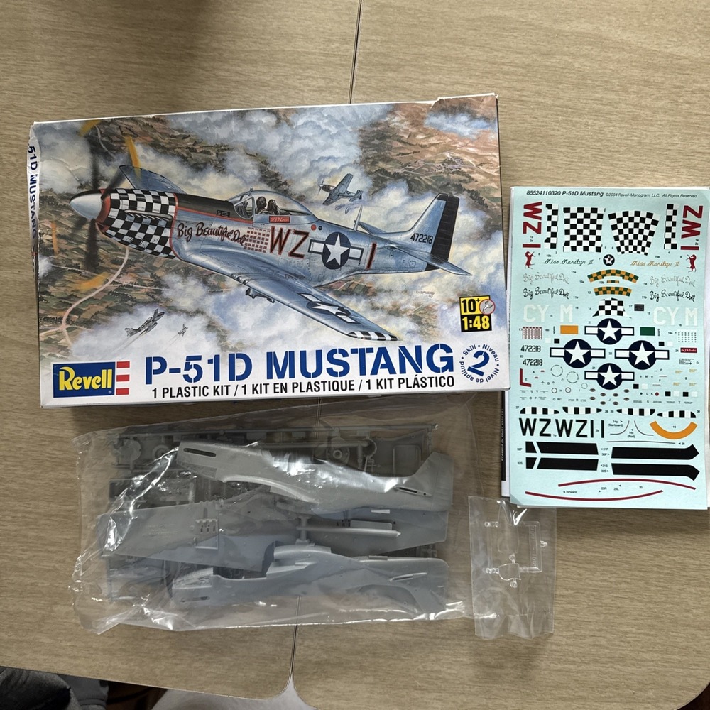 Revell P-51D Mustang 1:48 Model Airplane Kit 85-5241 Open Box Complete